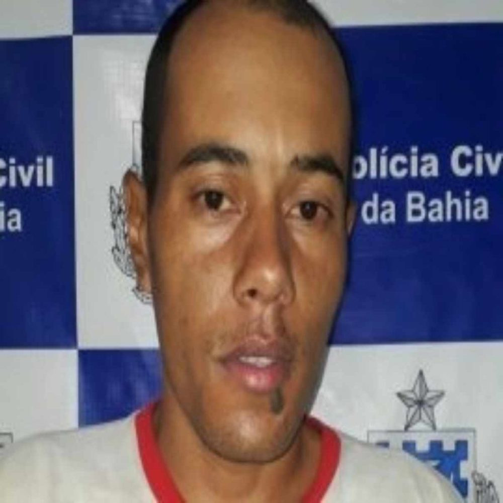 O corpo de um pedófilo foi encontrado num matagal próximo ao HGVC, ele foi identificado como Mateus Santos Gonçalves, o mesmo foi preso em 2018 acusado de ter estuprado por 6 meses sua enteada de 12 anos.